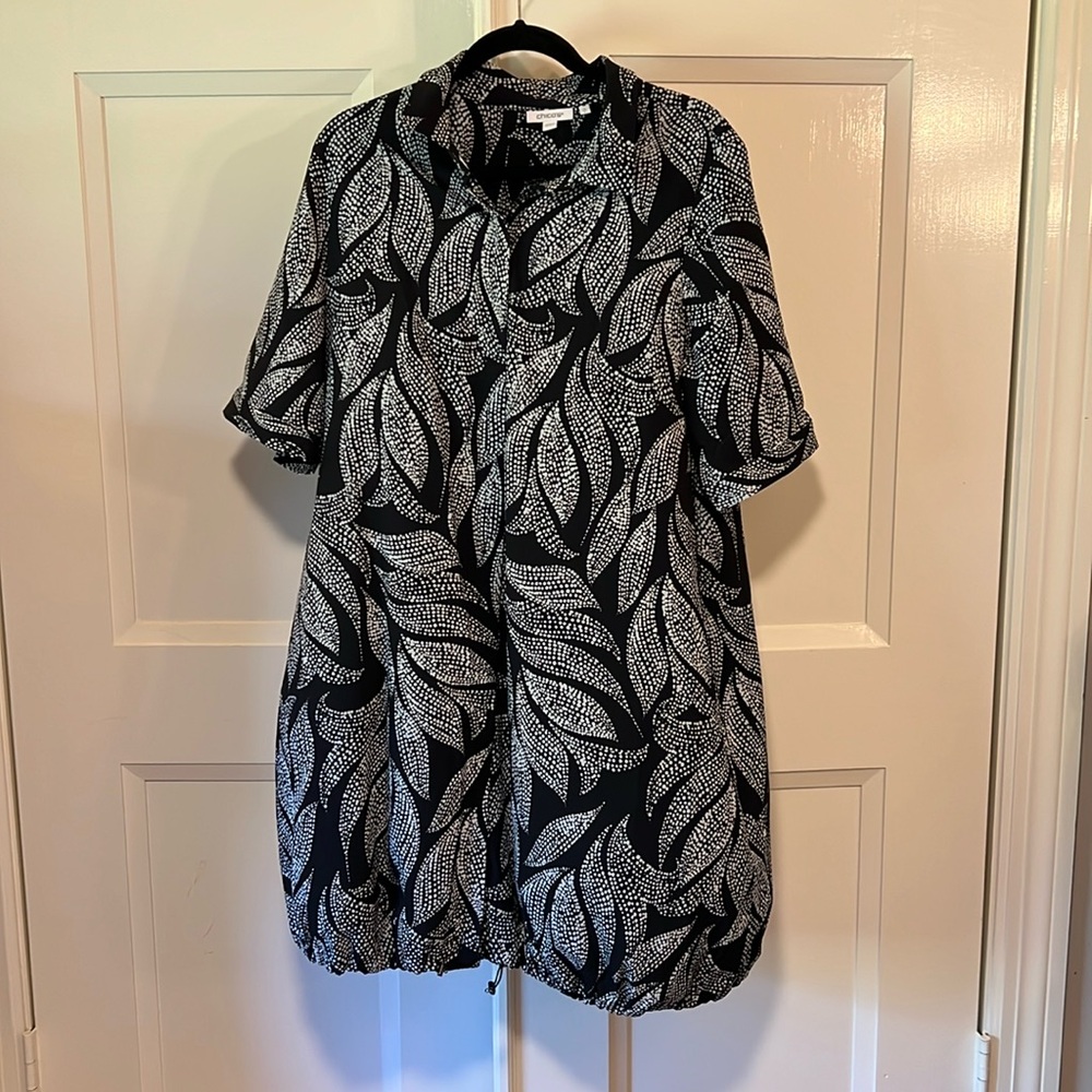 CHICO’S black Paisley UPF Zenergy Bungee Dress